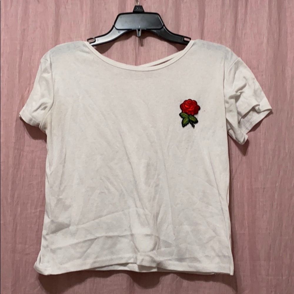 White tee shirt with rose